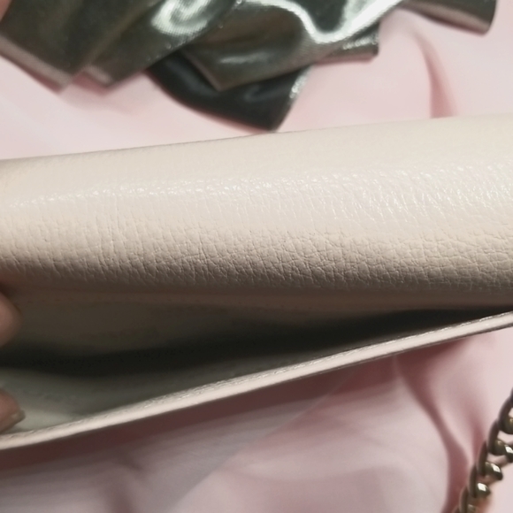 MICHAEL KORS HUDSON CROSSBODY BAG - Picture 10 of 11